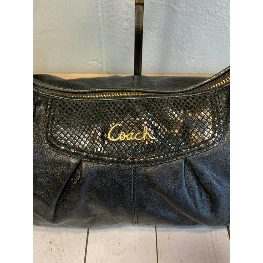 Coach Soho Ashley Hobo Purse with gold hardware